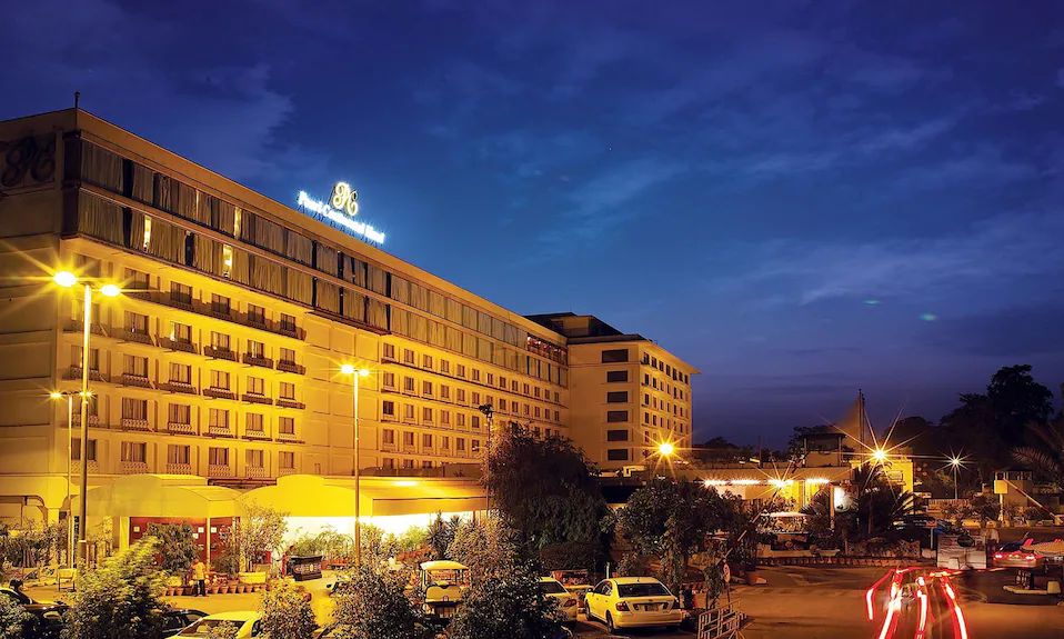 hotel in lahore